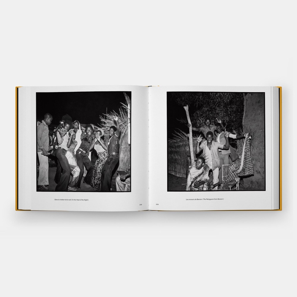 Monografía Sanlé Sory, Phaidon, doble página de bailes nocturnos